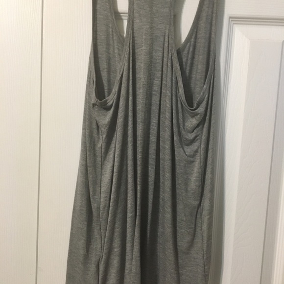 Work out top - Picture 2 of 3